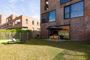 Huswell - Cozy Beach Apartment with Garden